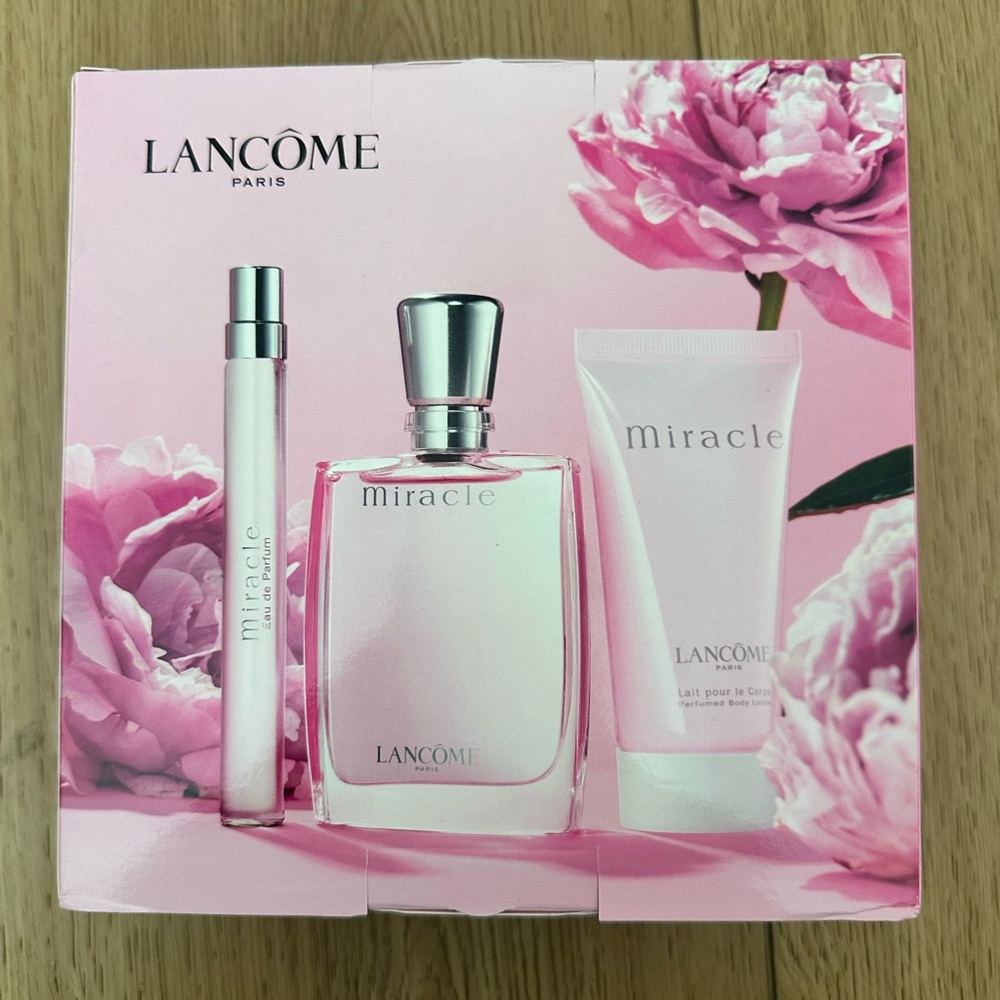 Lancome Miracle Perfume 3 pc gift Set